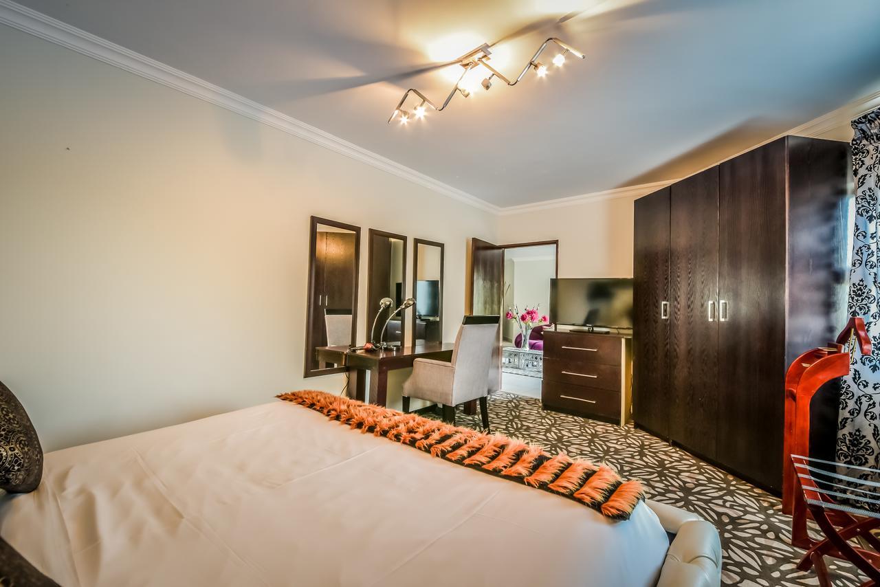 באנוני The Lakes Hotel & Conference Centre מראה חיצוני תמונה